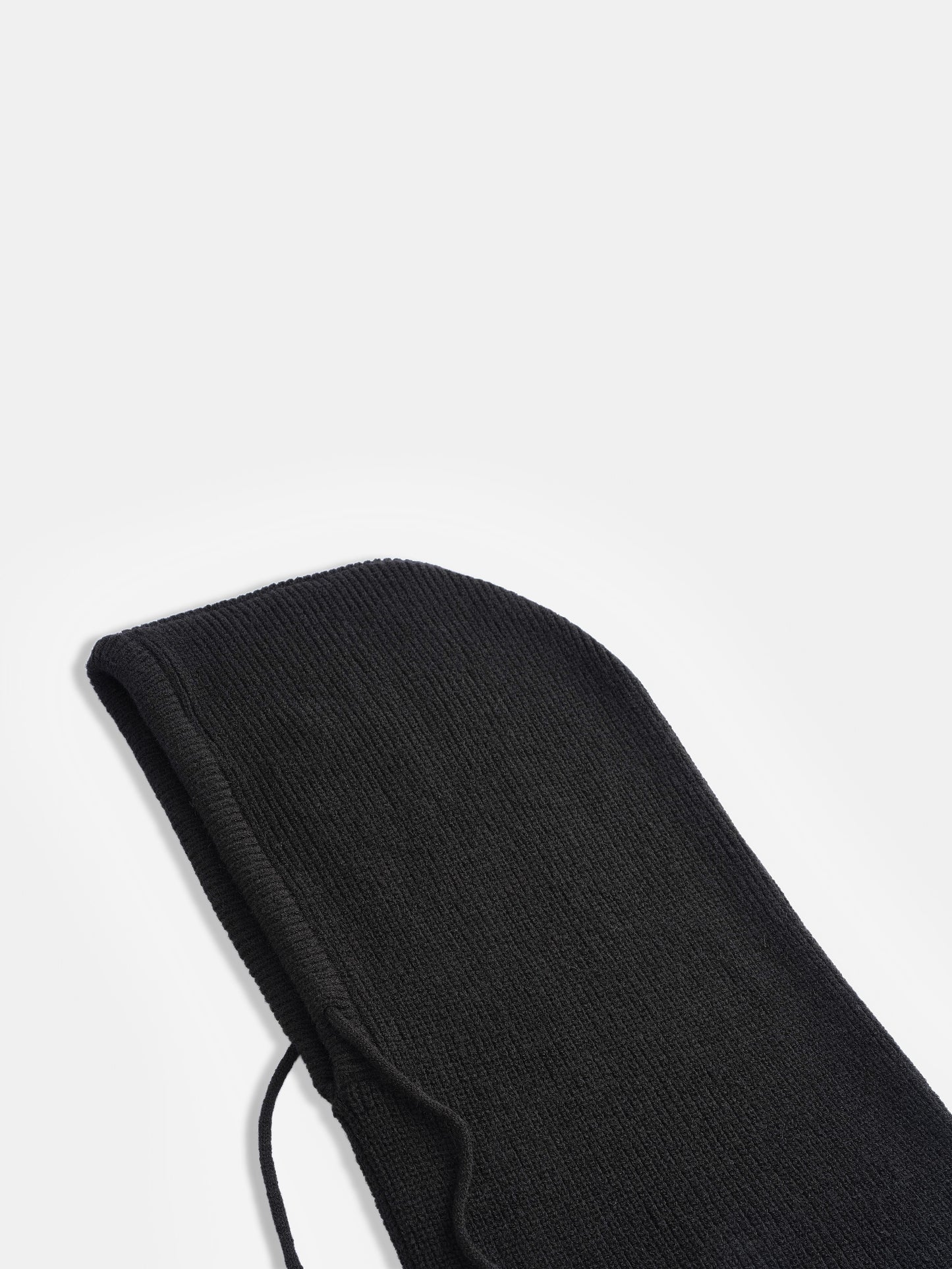 Juoda galvos mova COZY