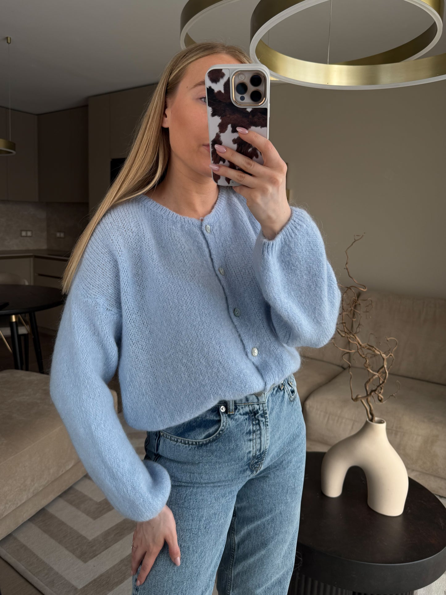 Melsvas megztukas COZY su mohera