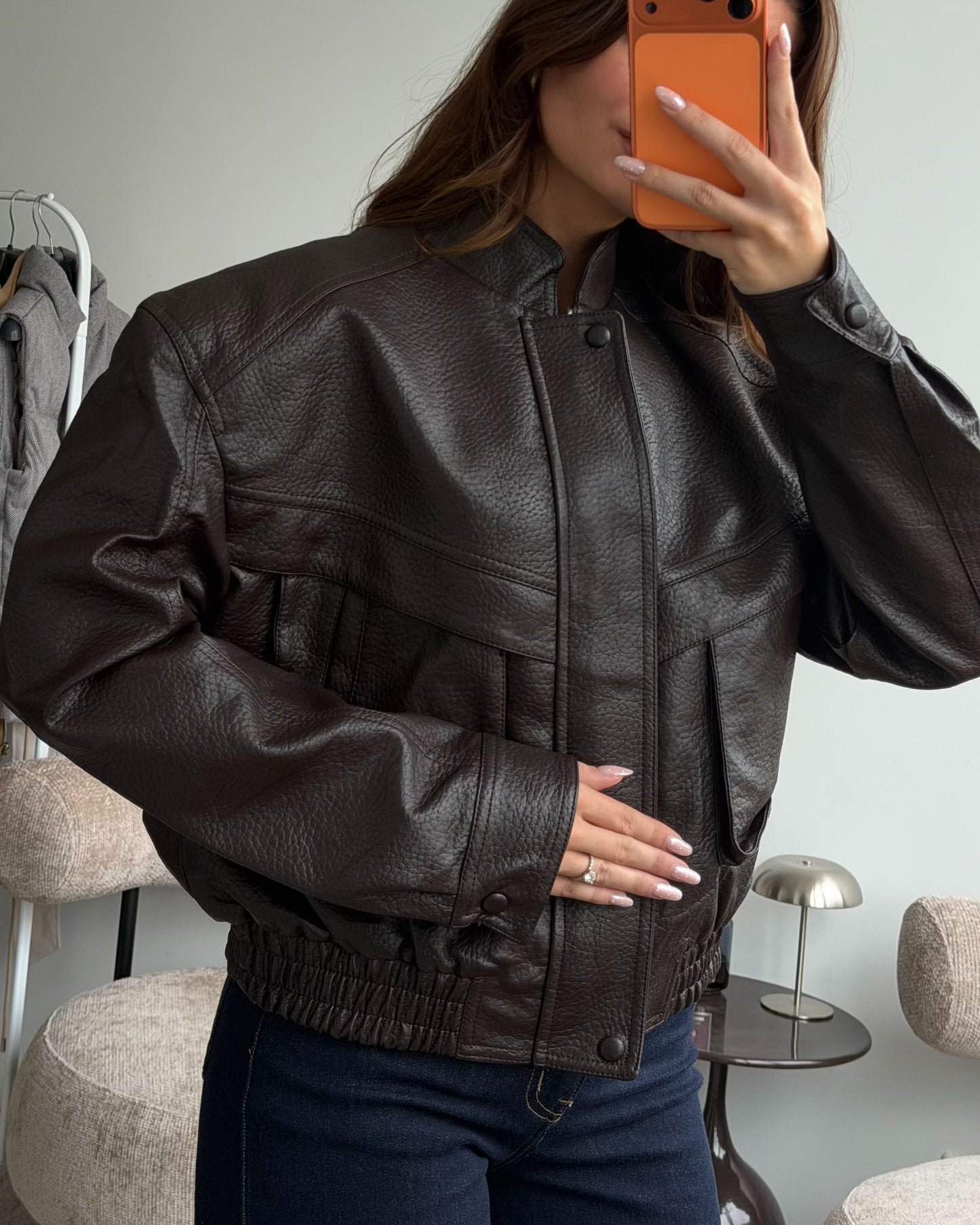 Eko odos striukė ATELIER | šokoladinė
