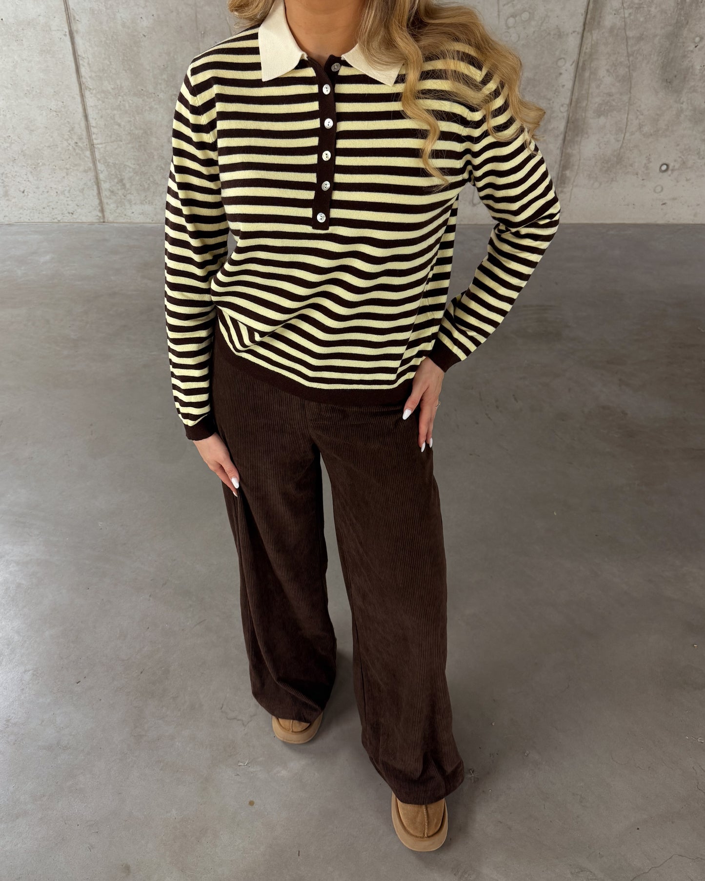 Gelsvas dryžuotas megztukas NOOR