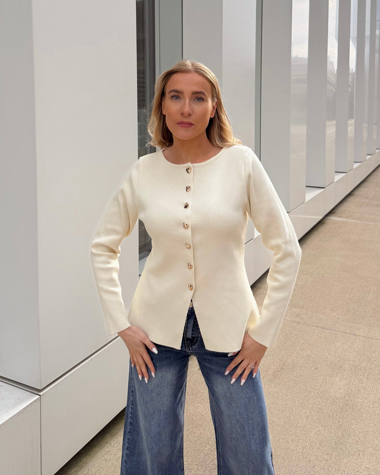 Palaidinė / megztukas ECRU