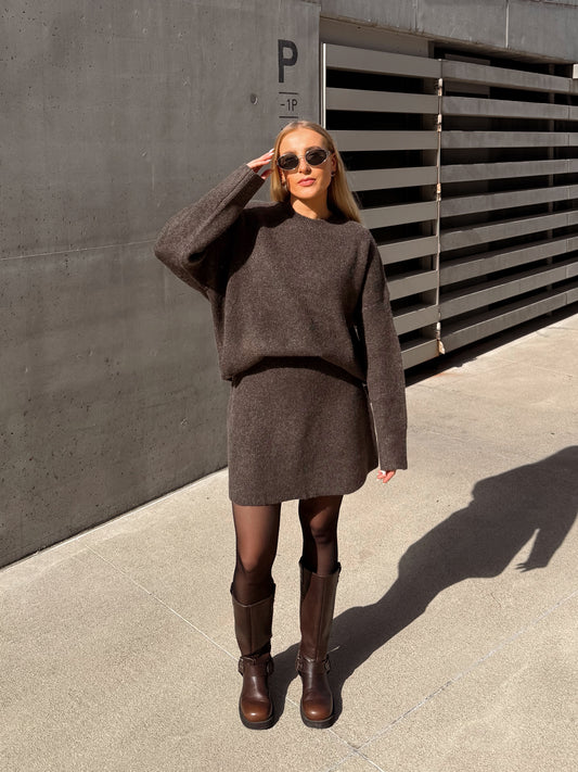 Kostiumėlis su sijonu TERRA