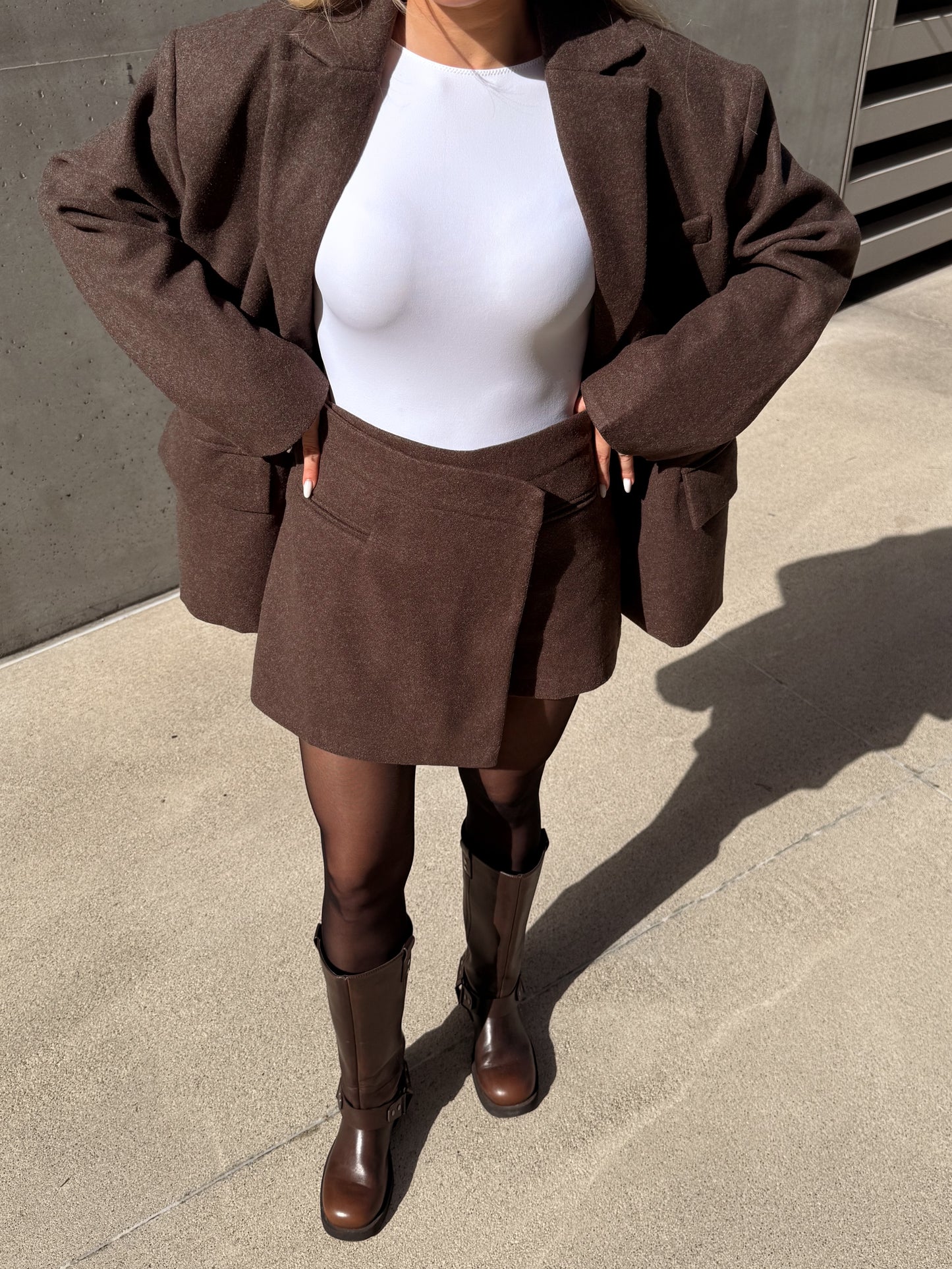 Kostiumėlis su sijonšorčiais VIENNA