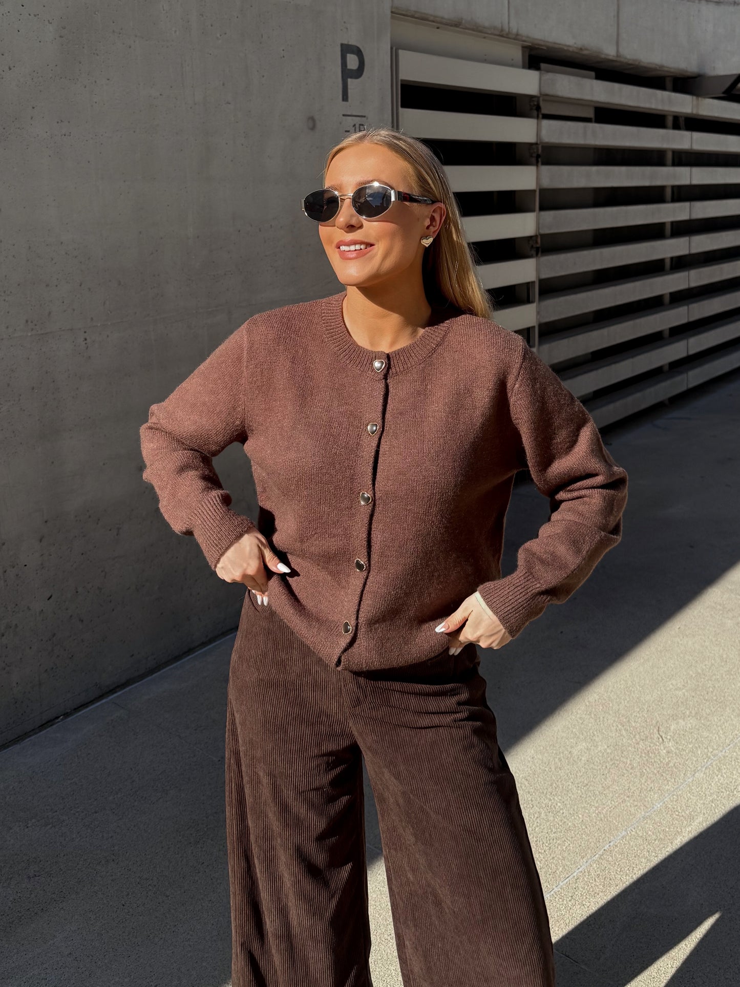 Rudas megztukas HEART