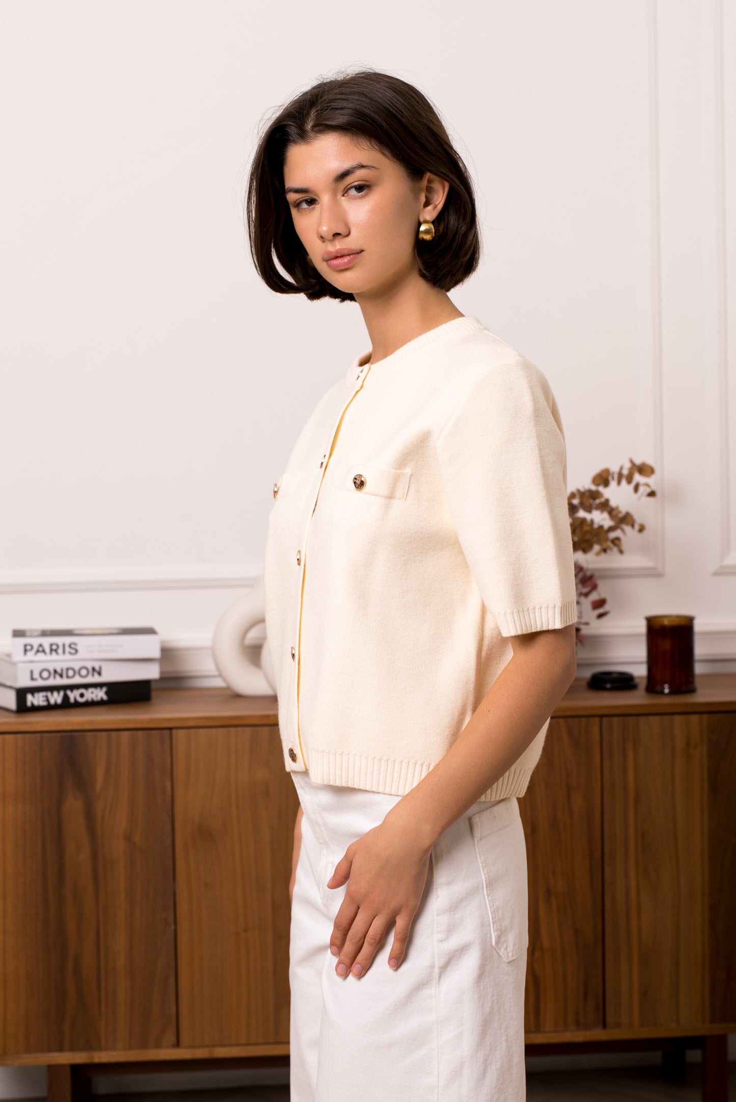 Megztukas su sagomis ECRU