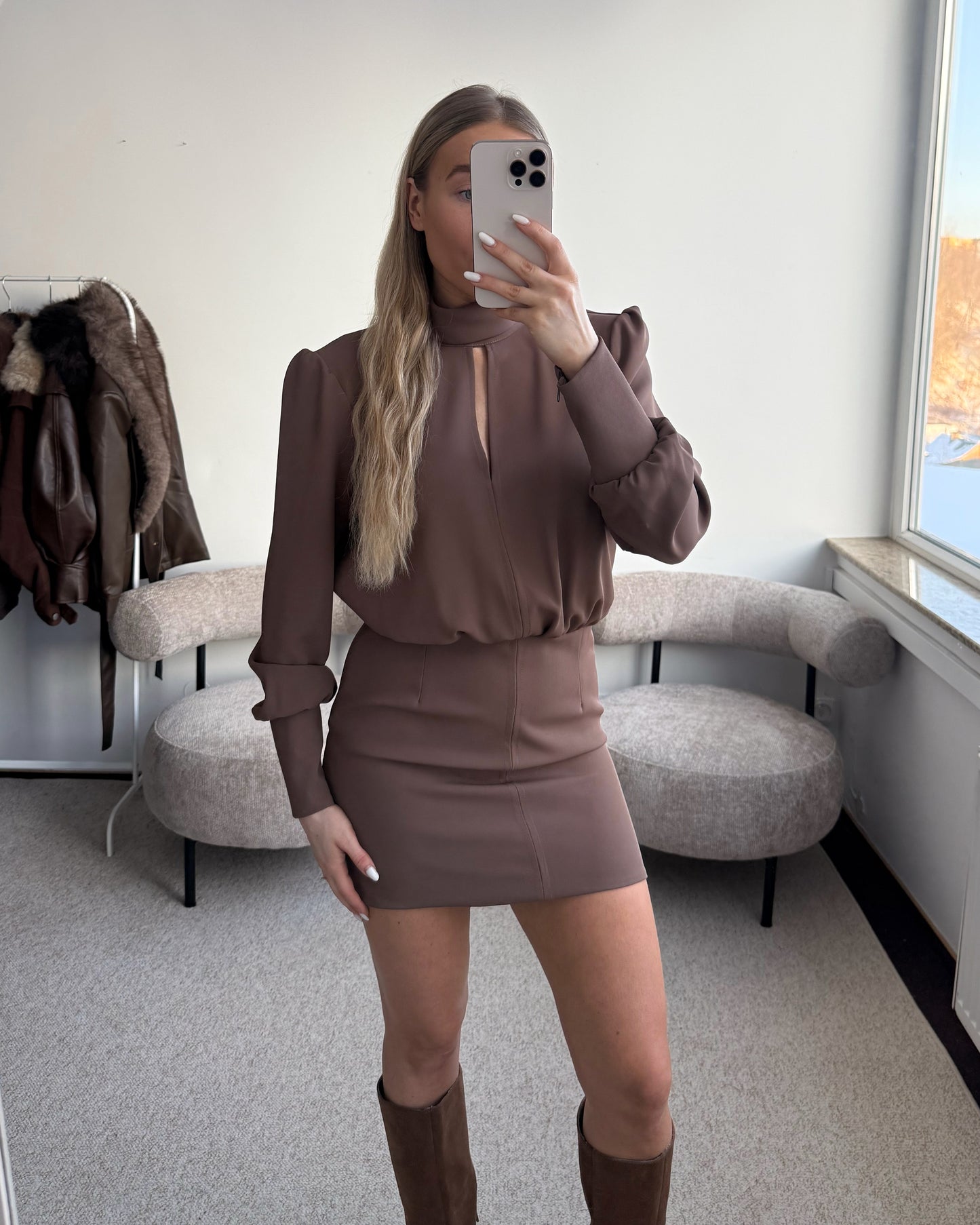 Ruda suknelė CLÉO