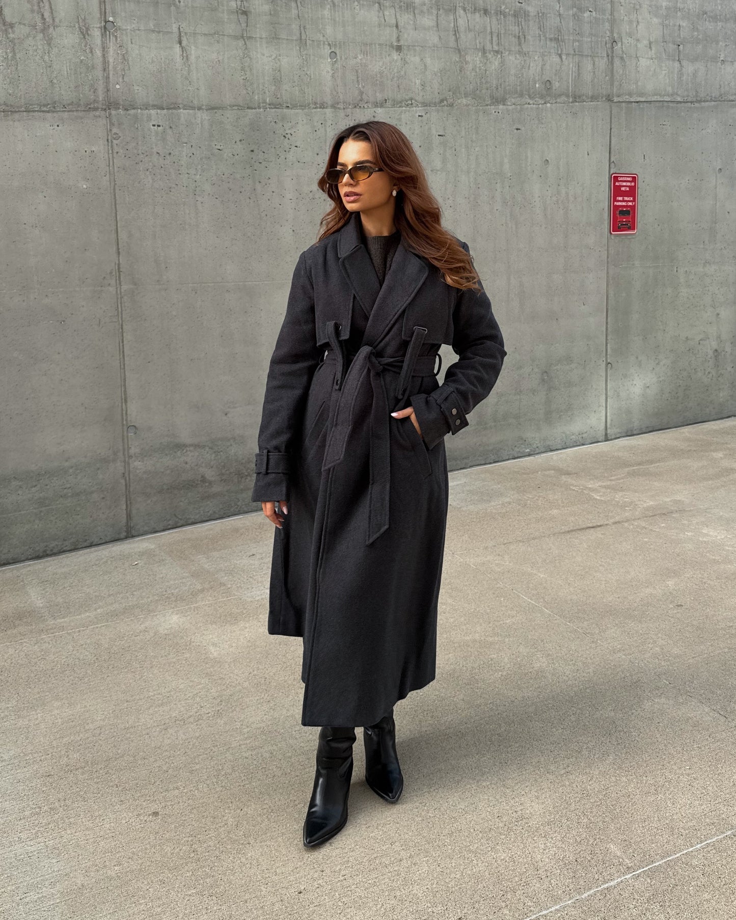 Pilkas paltas MODERN