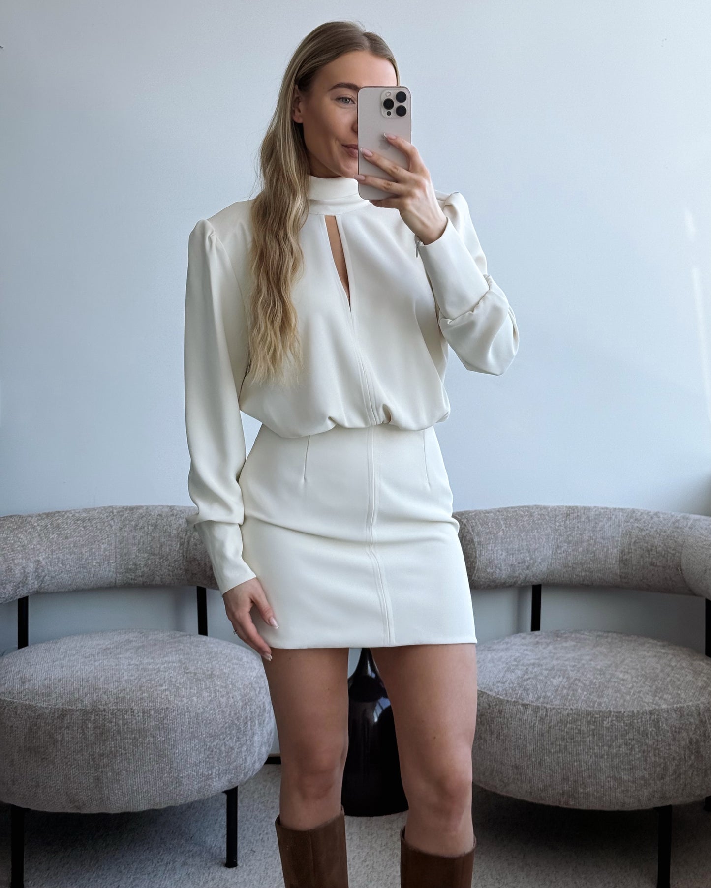 Kreminė suknelė CLÉO