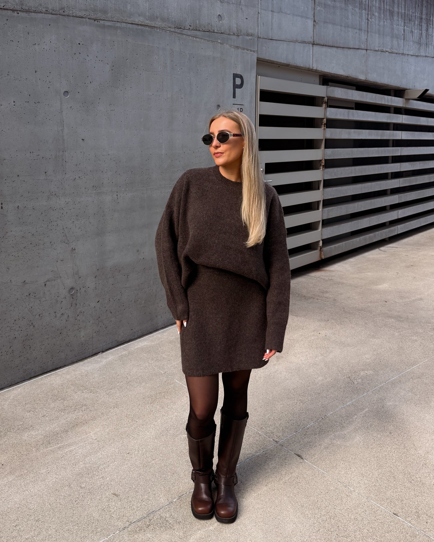 Kostiumėlis su sijonu TERRA