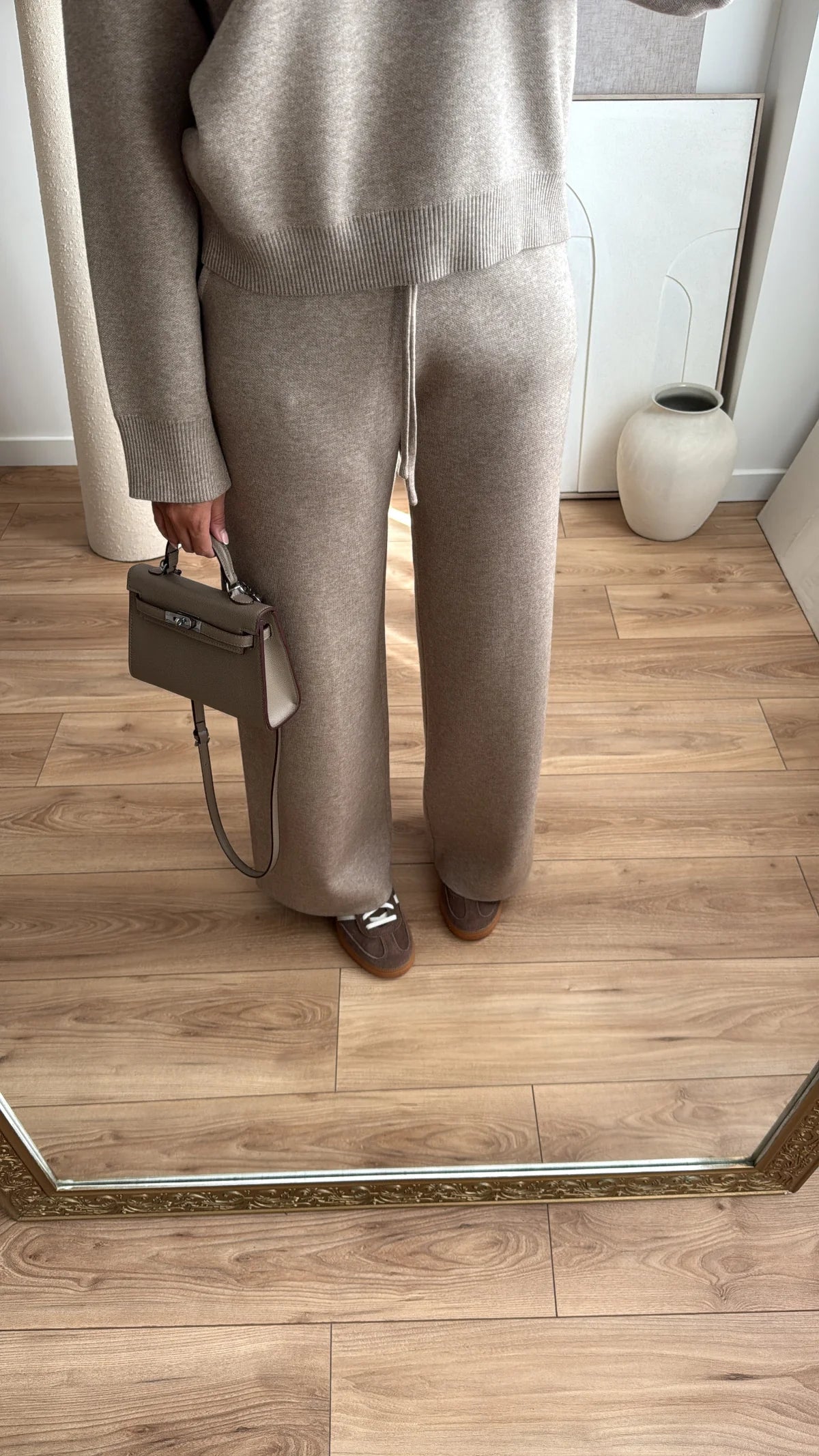 Smėlinis laisvalaikio kostiumėlis VIENNE