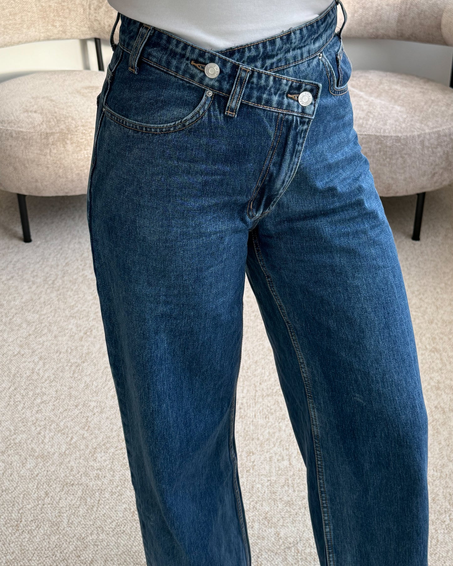 Tamsiai mėlyni džinsai ASIMMETRY