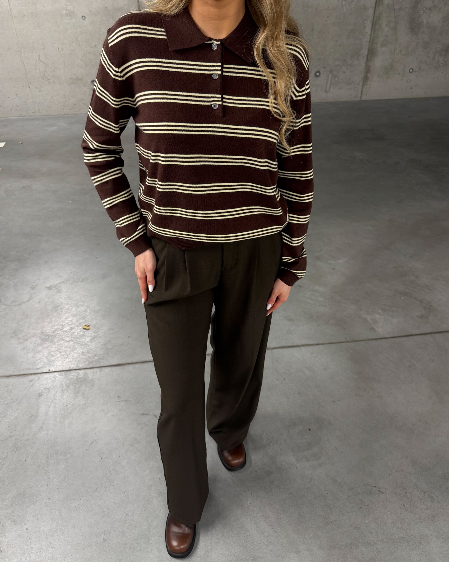 Rudas dryžuotas megztukas BEAN